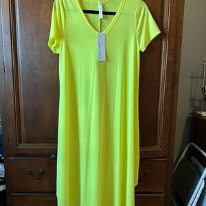 Elegant Neon Yellow V-Neck Midi Dress